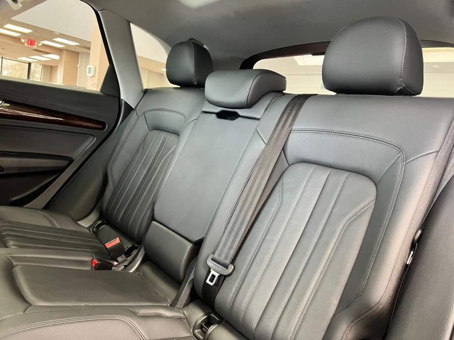 Used Audi Q5 Titanium Premium 45 TFSI quattro 2020 | Power Motors East. Massapequa Park, New York Used Audi Q5 Titanium Premium 45 TFSI quattro 2020 | Power Motors East. Massapequa Park, New York