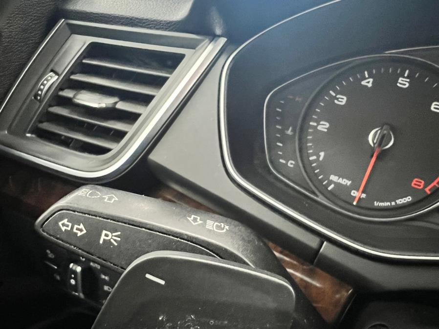 Used Audi Q5 Titanium Premium 45 TFSI quattro 2020 | Power Motors East. Massapequa Park, New York Used Audi Q5 Titanium Premium 45 TFSI quattro 2020 | Power Motors East. Massapequa Park, New York