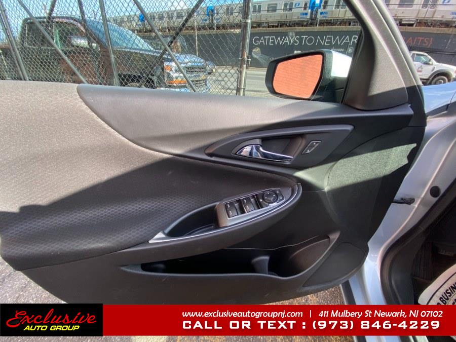 2017 Chevrolet Malibu 4dr Sdn LT w/1LT, available for sale in Newark, New Jersey | Exclusive Auto Group. Newark, New Jersey 2017 Chevrolet Malibu 4dr Sdn LT w/1LT, available for sale in Newark, New Jersey | Exclusive Auto Group. Newark, New Jersey
