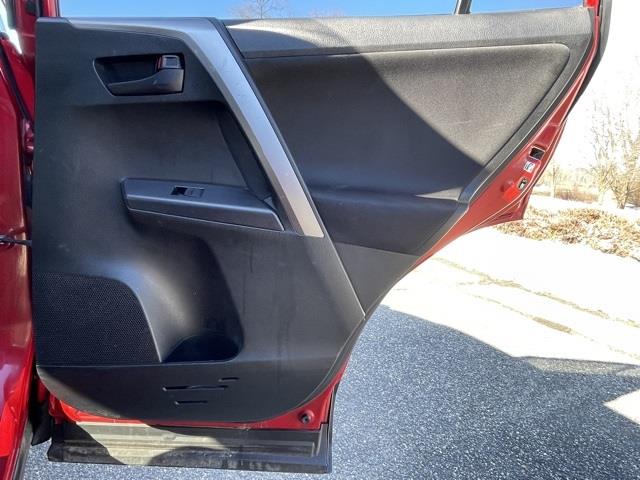Used Toyota Rav4 LE 2016 | Blasius Federal Road. Brookfield, Connecticut Used Toyota Rav4 LE 2016 | Blasius Federal Road. Brookfield, Connecticut