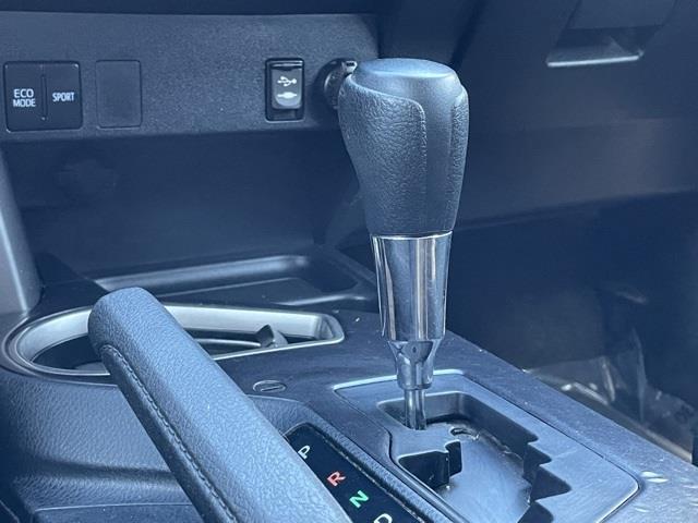 Used Toyota Rav4 LE 2016 | Blasius Federal Road. Brookfield, Connecticut Used Toyota Rav4 LE 2016 | Blasius Federal Road. Brookfield, Connecticut