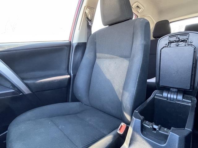Used Toyota Rav4 LE 2016 | Blasius Federal Road. Brookfield, Connecticut Used Toyota Rav4 LE 2016 | Blasius Federal Road. Brookfield, Connecticut