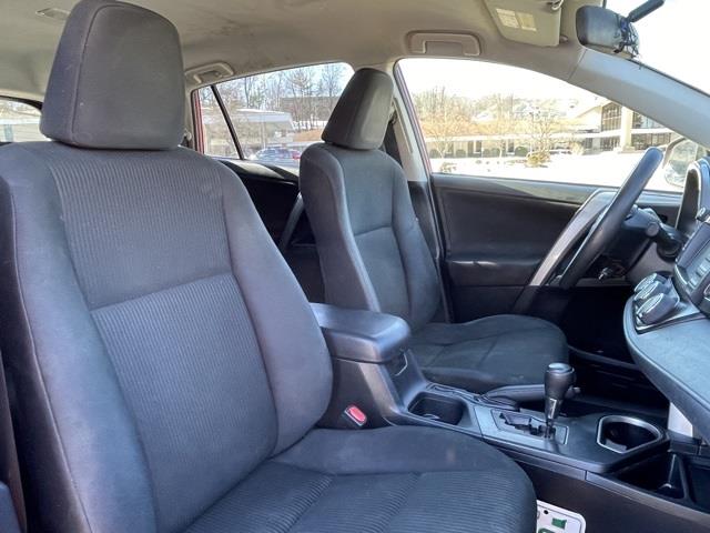 Used Toyota Rav4 LE 2016 | Blasius Federal Road. Brookfield, Connecticut Used Toyota Rav4 LE 2016 | Blasius Federal Road. Brookfield, Connecticut