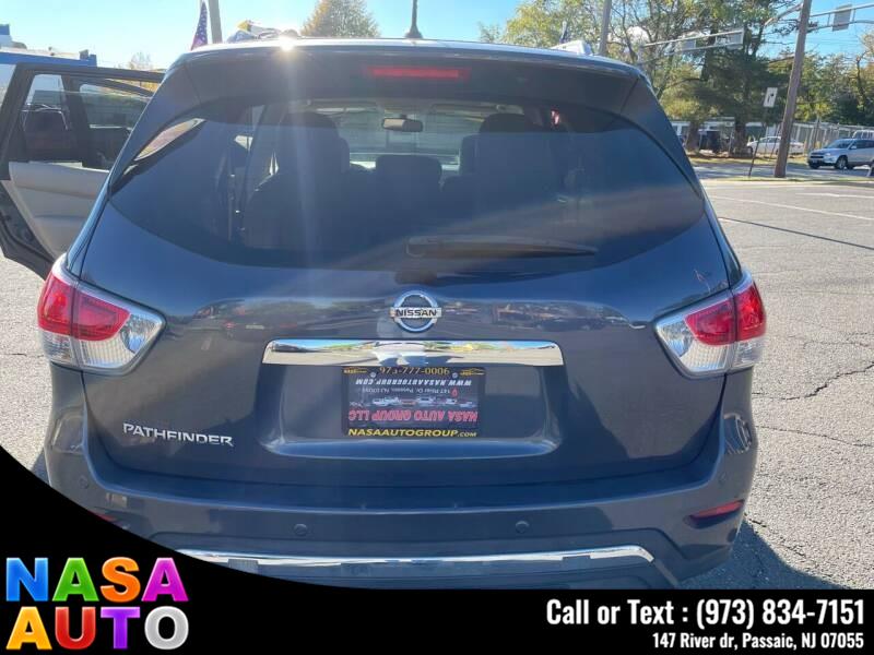 2014 Nissan Pathfinder 4WD 4dr SV, available for sale in Passaic, New Jersey | Nasa Auto. Passaic, New Jersey 2014 Nissan Pathfinder 4WD 4dr SV, available for sale in Passaic, New Jersey | Nasa Auto. Passaic, New Jersey