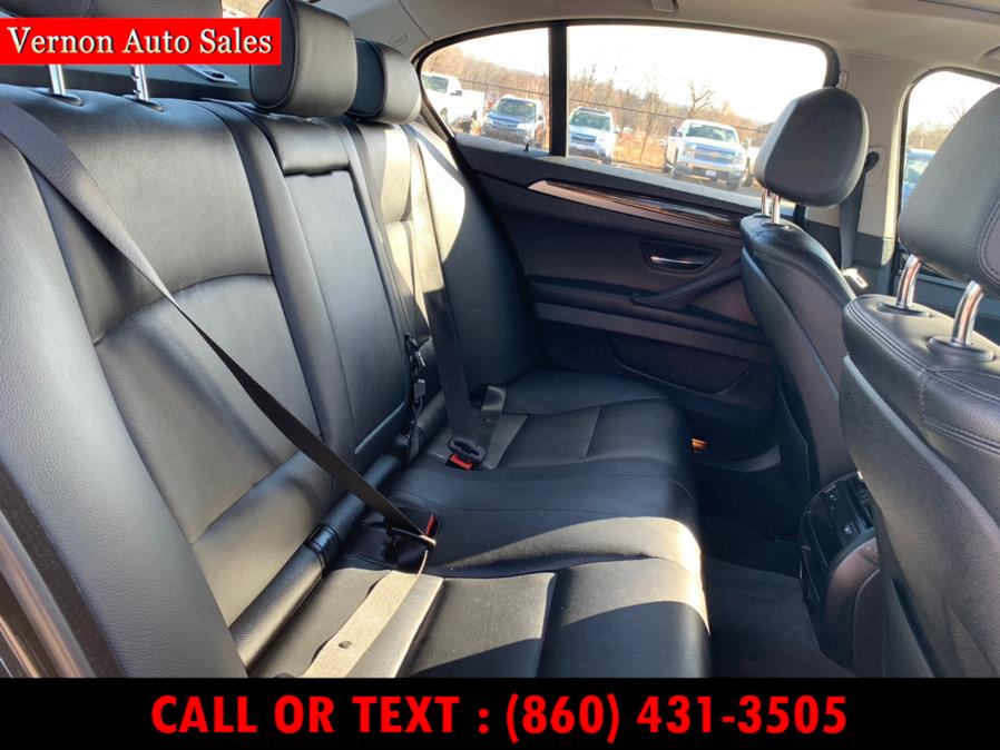 2014 BMW 5 Series 4dr Sdn 535i xDrive AWD, available for sale in Manchester, Connecticut | Vernon Auto Sale & Service. Manchester, Connecticut 2014 BMW 5 Series 4dr Sdn 535i xDrive AWD, available for sale in Manchester, Connecticut | Vernon Auto Sale & Service. Manchester, Connecticut