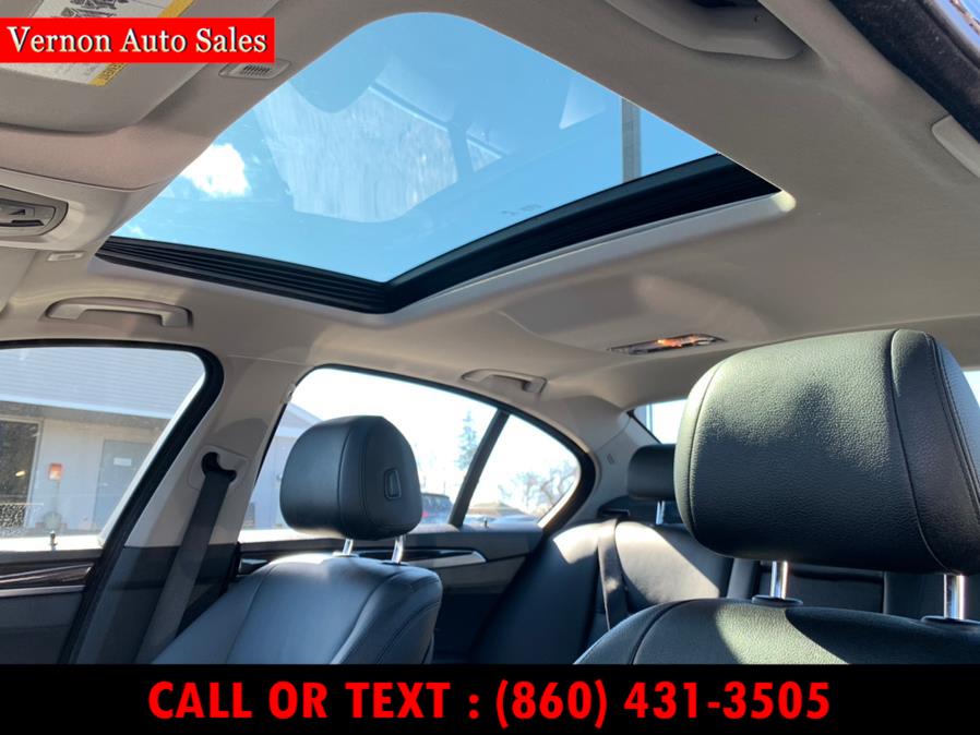 2014 BMW 5 Series 4dr Sdn 535i xDrive AWD, available for sale in Manchester, Connecticut | Vernon Auto Sale & Service. Manchester, Connecticut 2014 BMW 5 Series 4dr Sdn 535i xDrive AWD, available for sale in Manchester, Connecticut | Vernon Auto Sale & Service. Manchester, Connecticut