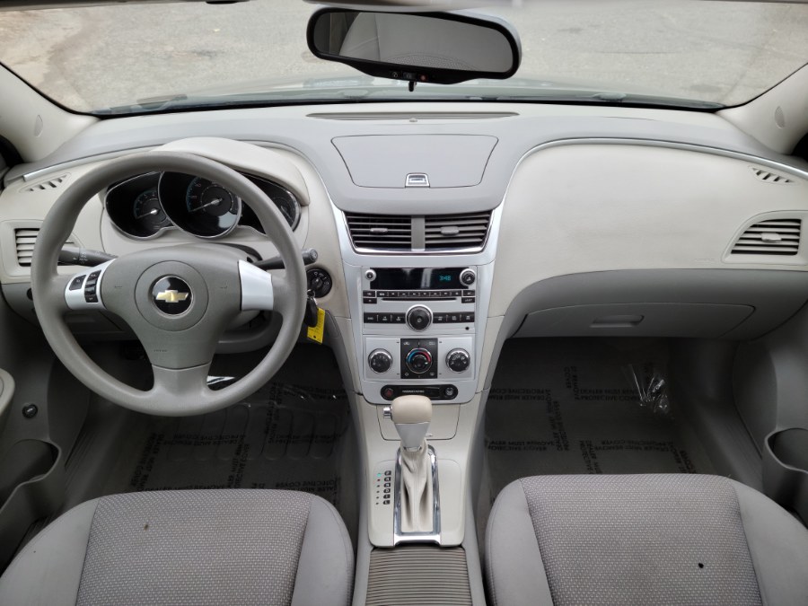 2010 Chevrolet Malibu 4dr Sdn LS w/1LS, available for sale in East Windsor, Connecticut | Toro Auto. East Windsor, Connecticut 2010 Chevrolet Malibu 4dr Sdn LS w/1LS, available for sale in East Windsor, Connecticut | Toro Auto. East Windsor, Connecticut
