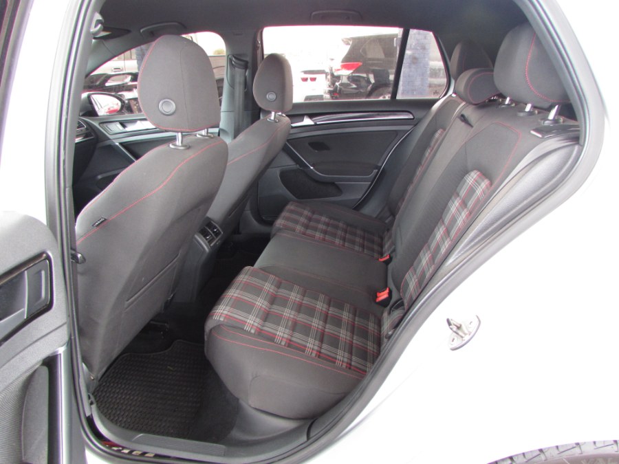 Used Volkswagen Golf GTI 4dr HB Man SE 2016 | VIP Auto Enterprise, Inc. Orlando, Florida Used Volkswagen Golf GTI 4dr HB Man SE 2016 | VIP Auto Enterprise, Inc. Orlando, Florida