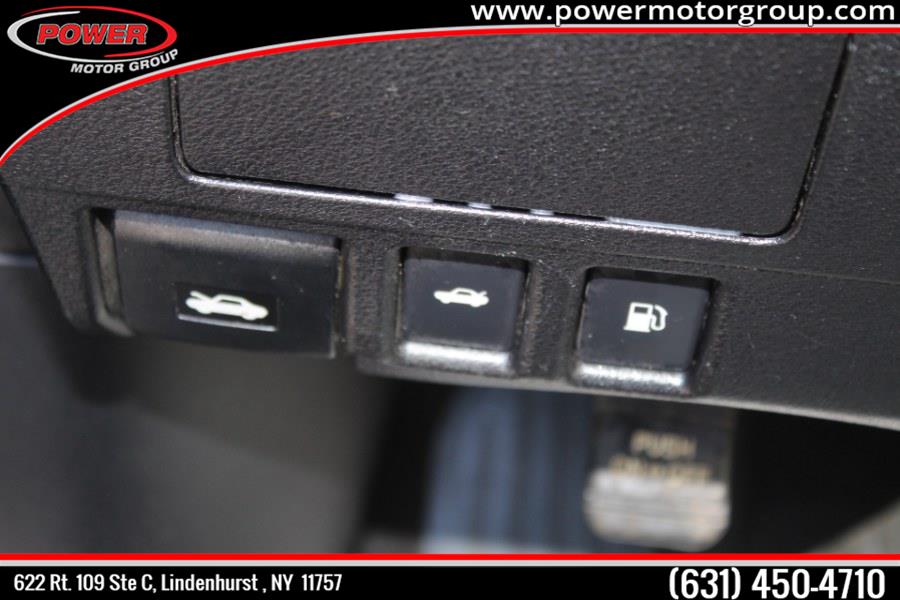 2013 Lexus ES 350 4dr Sdn, available for sale in Lindenhurst, New York | Power Motor Group. Lindenhurst, New York 2013 Lexus ES 350 4dr Sdn, available for sale in Lindenhurst, New York | Power Motor Group. Lindenhurst, New York