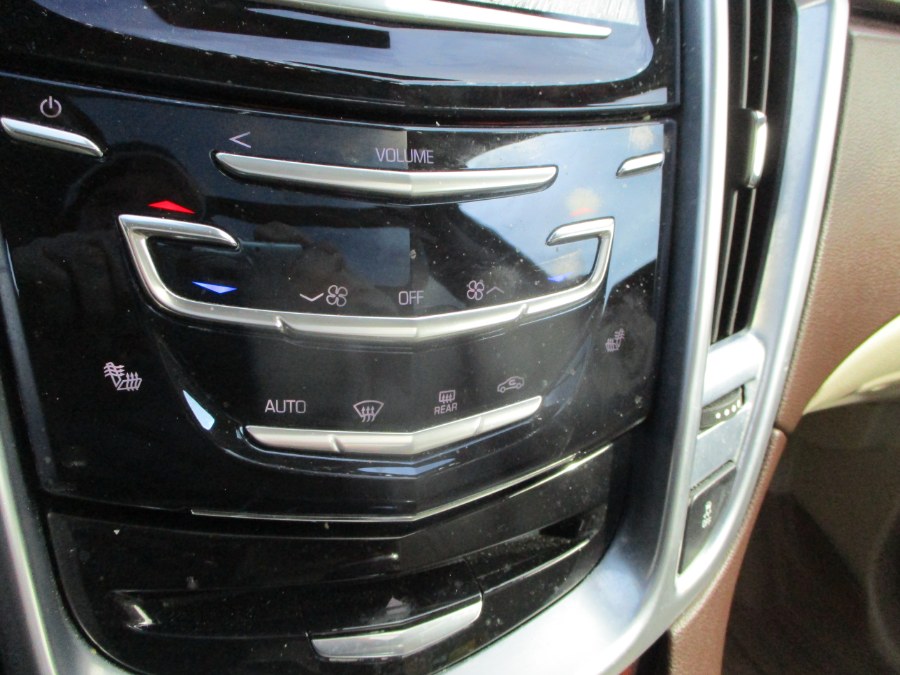2014 Cadillac SRX AWD 4dr Luxury Collection, available for sale in Massapequa, New York | South Shore Auto Brokers & Sales. Massapequa, New York 2014 Cadillac SRX AWD 4dr Luxury Collection, available for sale in Massapequa, New York | South Shore Auto Brokers & Sales. Massapequa, New York
