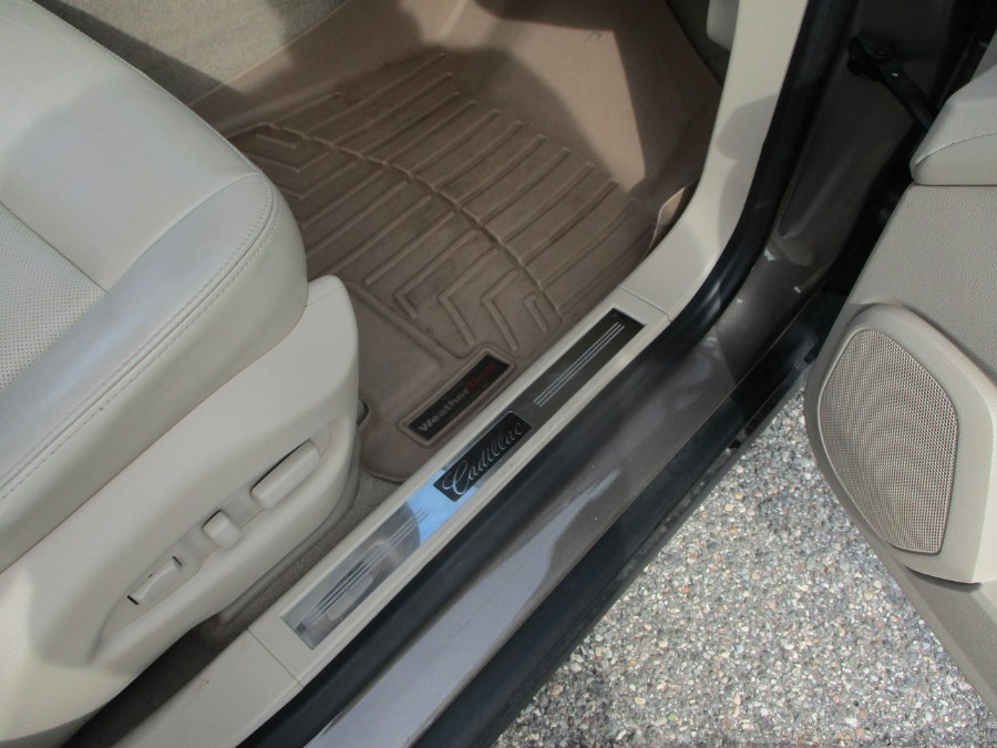 2014 Cadillac SRX AWD 4dr Luxury Collection, available for sale in Massapequa, New York | South Shore Auto Brokers & Sales. Massapequa, New York 2014 Cadillac SRX AWD 4dr Luxury Collection, available for sale in Massapequa, New York | South Shore Auto Brokers & Sales. Massapequa, New York