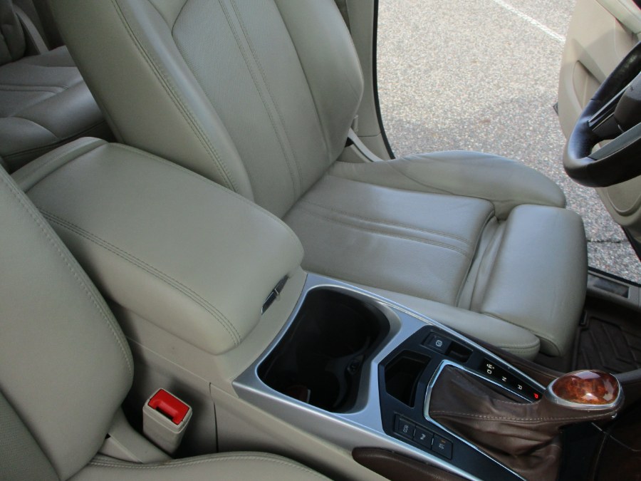 2014 Cadillac SRX AWD 4dr Luxury Collection, available for sale in Massapequa, New York | South Shore Auto Brokers & Sales. Massapequa, New York 2014 Cadillac SRX AWD 4dr Luxury Collection, available for sale in Massapequa, New York | South Shore Auto Brokers & Sales. Massapequa, New York