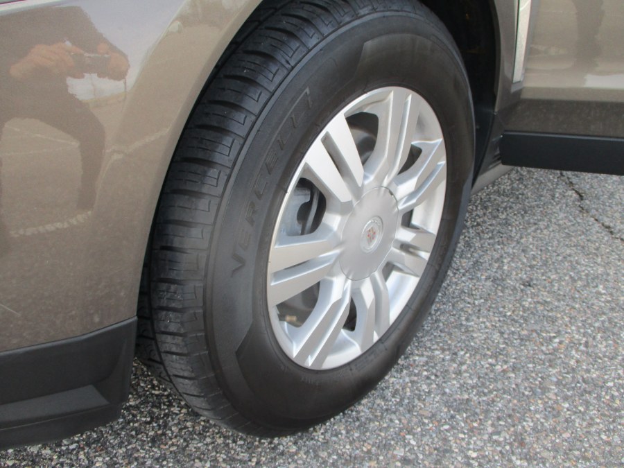 2014 Cadillac SRX AWD 4dr Luxury Collection, available for sale in Massapequa, New York | South Shore Auto Brokers & Sales. Massapequa, New York 2014 Cadillac SRX AWD 4dr Luxury Collection, available for sale in Massapequa, New York | South Shore Auto Brokers & Sales. Massapequa, New York