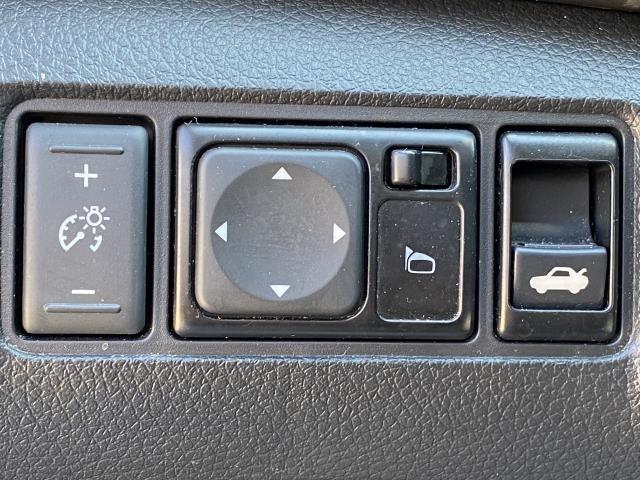 Used Nissan Sentra SR 2018 | Eastchester Motor Cars. Bronx, New York Used Nissan Sentra SR 2018 | Eastchester Motor Cars. Bronx, New York