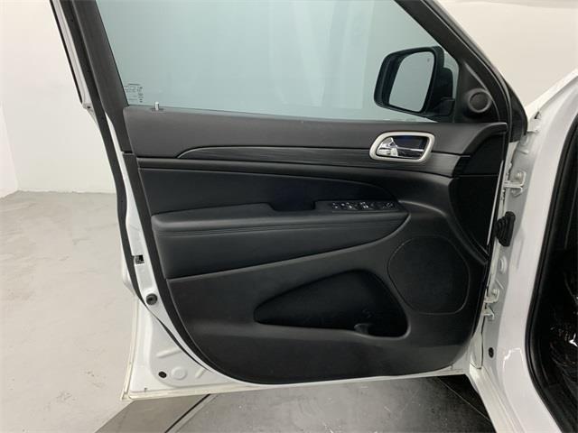 Used Jeep Grand Cherokee Altitude 2020 | Eastchester Motor Cars. Bronx, New York Used Jeep Grand Cherokee Altitude 2020 | Eastchester Motor Cars. Bronx, New York