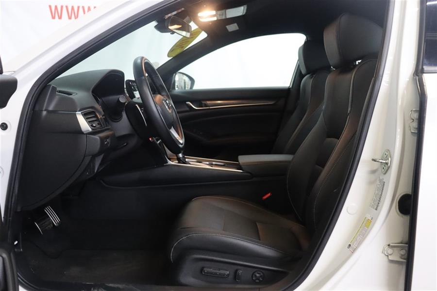 Used Honda Accord SPORT 2019 | Fast Track Motors. Paterson, New Jersey Used Honda Accord SPORT 2019 | Fast Track Motors. Paterson, New Jersey