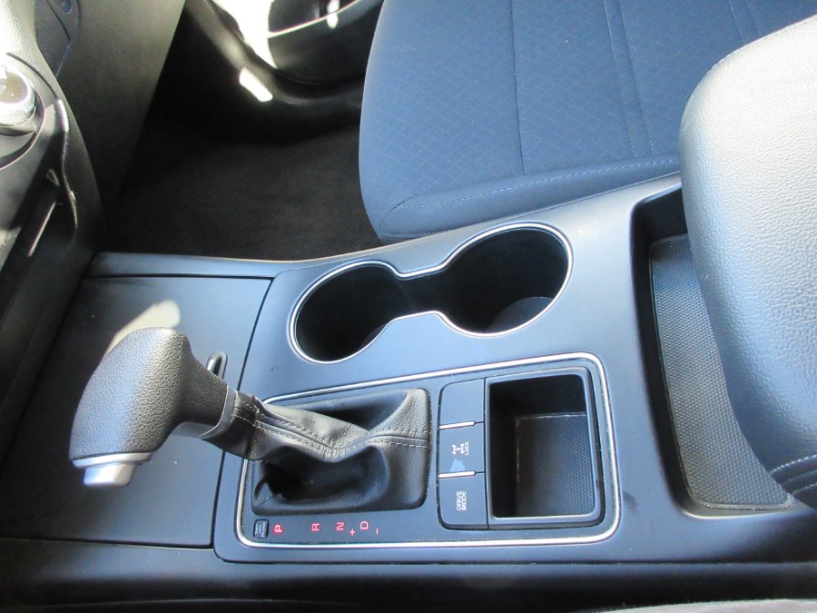 2020 Kia Sorento LX V6 AWD, available for sale in Linden, New Jersey | Route 27 Auto Mall. Linden, New Jersey 2020 Kia Sorento LX V6 AWD, available for sale in Linden, New Jersey | Route 27 Auto Mall. Linden, New Jersey