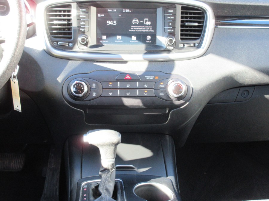 2020 Kia Sorento LX V6 AWD, available for sale in Linden, New Jersey | Route 27 Auto Mall. Linden, New Jersey 2020 Kia Sorento LX V6 AWD, available for sale in Linden, New Jersey | Route 27 Auto Mall. Linden, New Jersey