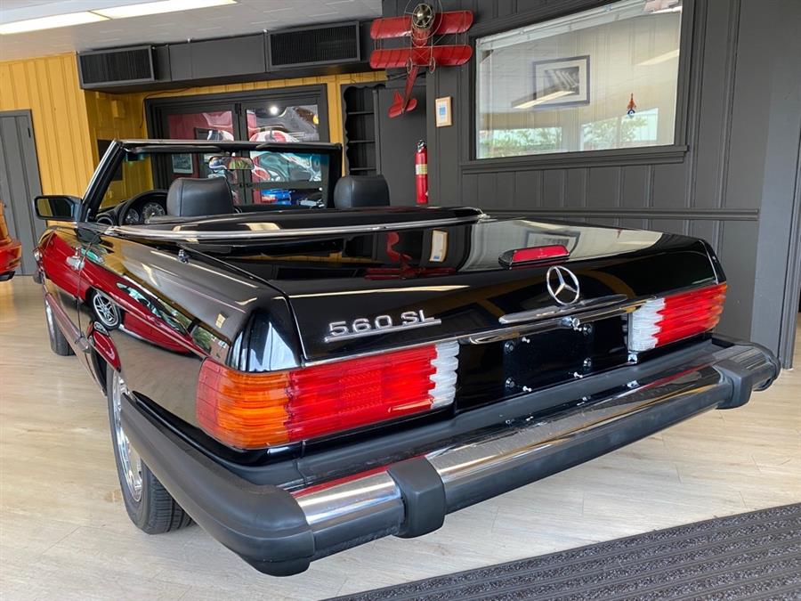 1989 Mercedes-benz 560 Series 560SL, available for sale in Garfield, New Jersey | Urban Motors Collection. Garfield, New Jersey 1989 Mercedes-benz 560 Series 560SL, available for sale in Garfield, New Jersey | Urban Motors Collection. Garfield, New Jersey