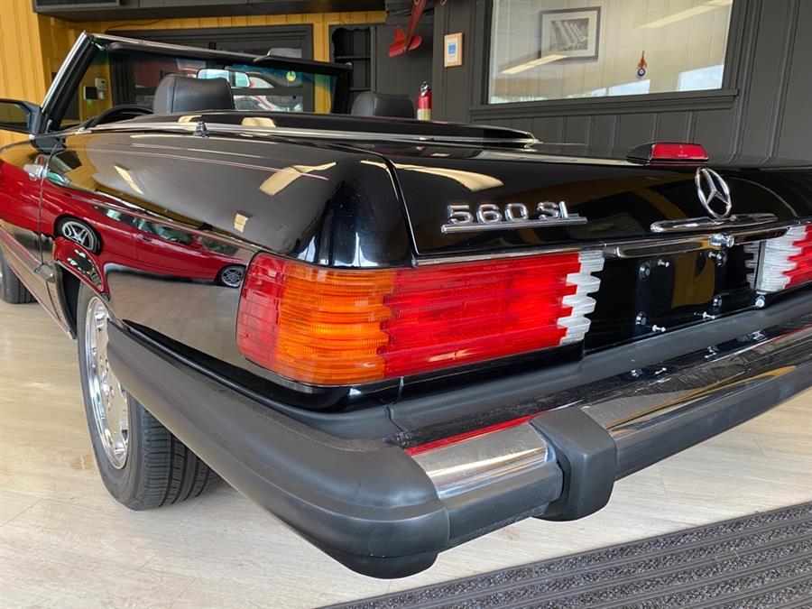 1989 Mercedes-benz 560 Series 560SL, available for sale in Garfield, New Jersey | Urban Motors Collection. Garfield, New Jersey 1989 Mercedes-benz 560 Series 560SL, available for sale in Garfield, New Jersey | Urban Motors Collection. Garfield, New Jersey