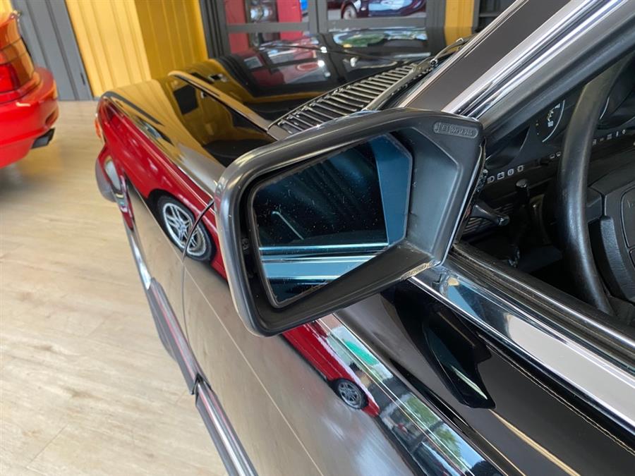 1989 Mercedes-benz 560 Series 560SL, available for sale in Garfield, New Jersey | Urban Motors Collection. Garfield, New Jersey 1989 Mercedes-benz 560 Series 560SL, available for sale in Garfield, New Jersey | Urban Motors Collection. Garfield, New Jersey