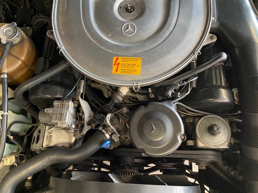 1989 Mercedes-benz 560 Series 560SL, available for sale in Garfield, New Jersey | Urban Motors Collection. Garfield, New Jersey 1989 Mercedes-benz 560 Series 560SL, available for sale in Garfield, New Jersey | Urban Motors Collection. Garfield, New Jersey