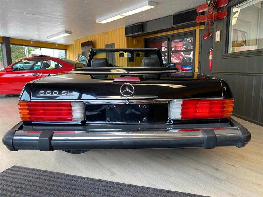 1989 Mercedes-benz 560 Series 560SL, available for sale in Garfield, New Jersey | Urban Motors Collection. Garfield, New Jersey 1989 Mercedes-benz 560 Series 560SL, available for sale in Garfield, New Jersey | Urban Motors Collection. Garfield, New Jersey