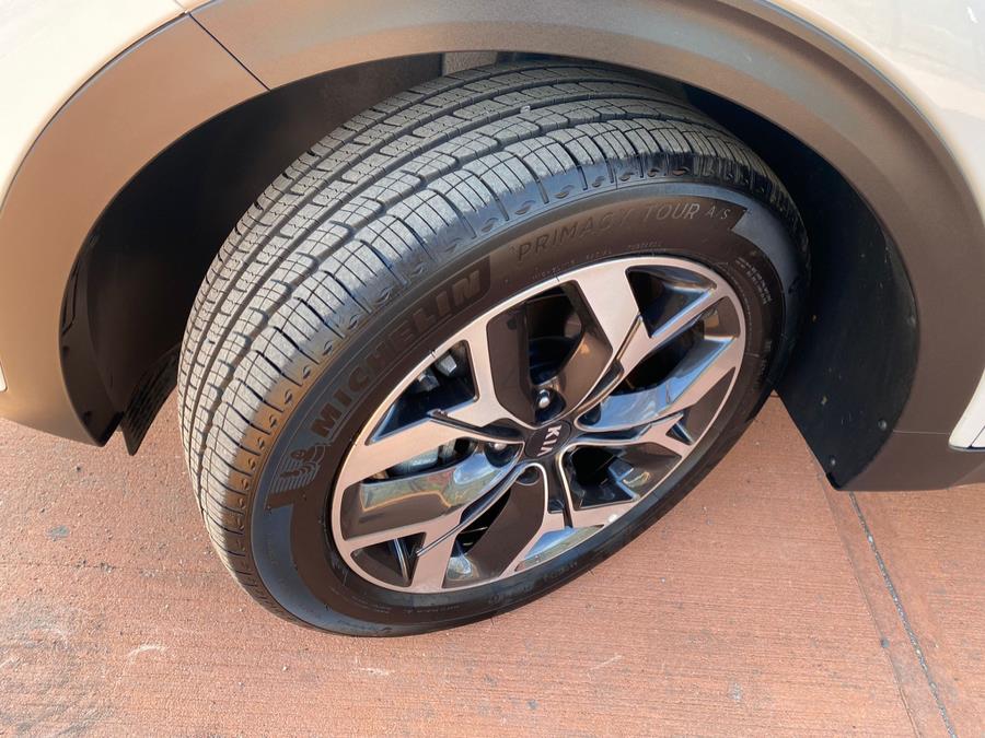 2022 Kia Sportage EX FWD, available for sale in Irvington, New Jersey | Chancellor Auto Grp Intl Co. Irvington, New Jersey 2022 Kia Sportage EX FWD, available for sale in Irvington, New Jersey | Chancellor Auto Grp Intl Co. Irvington, New Jersey