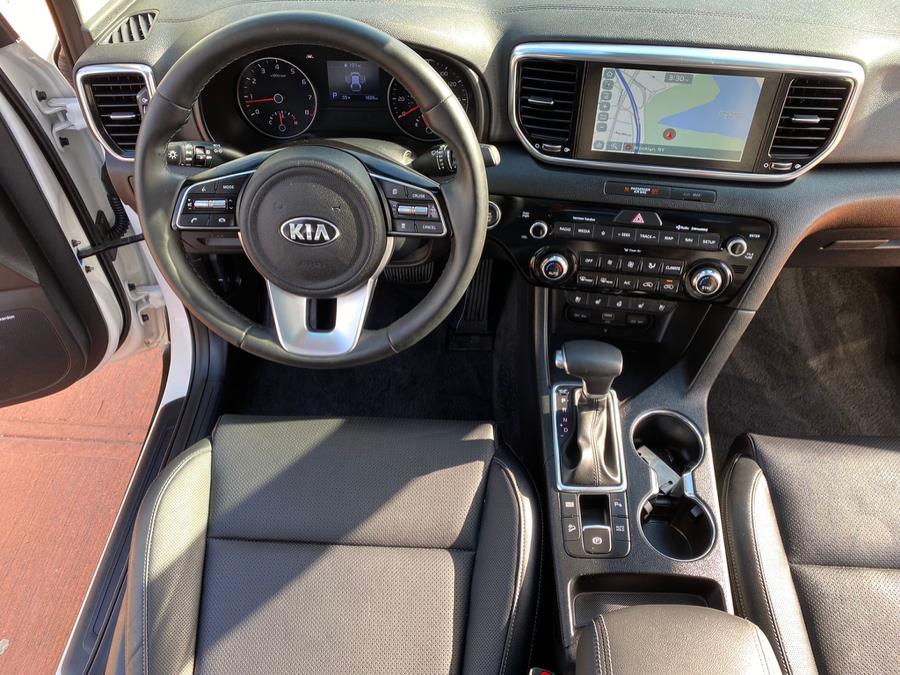 2022 Kia Sportage EX FWD, available for sale in Irvington, New Jersey | Chancellor Auto Grp Intl Co. Irvington, New Jersey 2022 Kia Sportage EX FWD, available for sale in Irvington, New Jersey | Chancellor Auto Grp Intl Co. Irvington, New Jersey