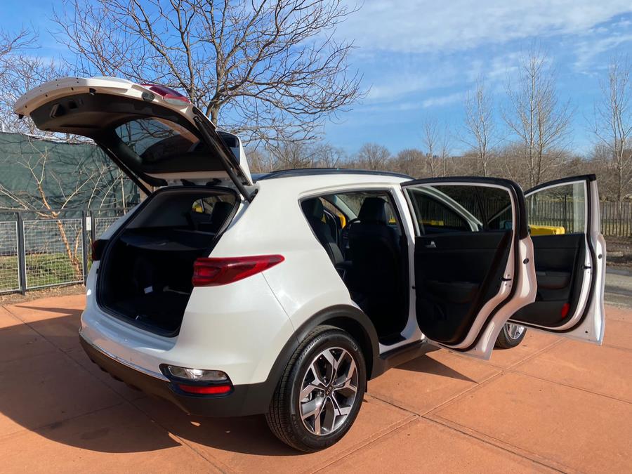 2022 Kia Sportage EX FWD, available for sale in Irvington, New Jersey | Chancellor Auto Grp Intl Co. Irvington, New Jersey 2022 Kia Sportage EX FWD, available for sale in Irvington, New Jersey | Chancellor Auto Grp Intl Co. Irvington, New Jersey