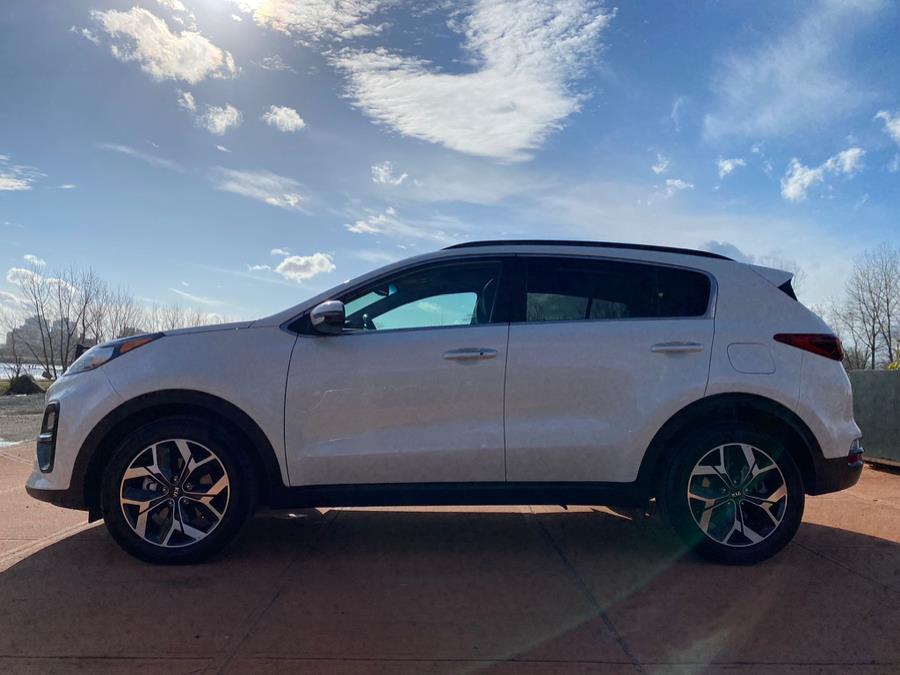 2022 Kia Sportage EX FWD, available for sale in Irvington, New Jersey | Chancellor Auto Grp Intl Co. Irvington, New Jersey 2022 Kia Sportage EX FWD, available for sale in Irvington, New Jersey | Chancellor Auto Grp Intl Co. Irvington, New Jersey