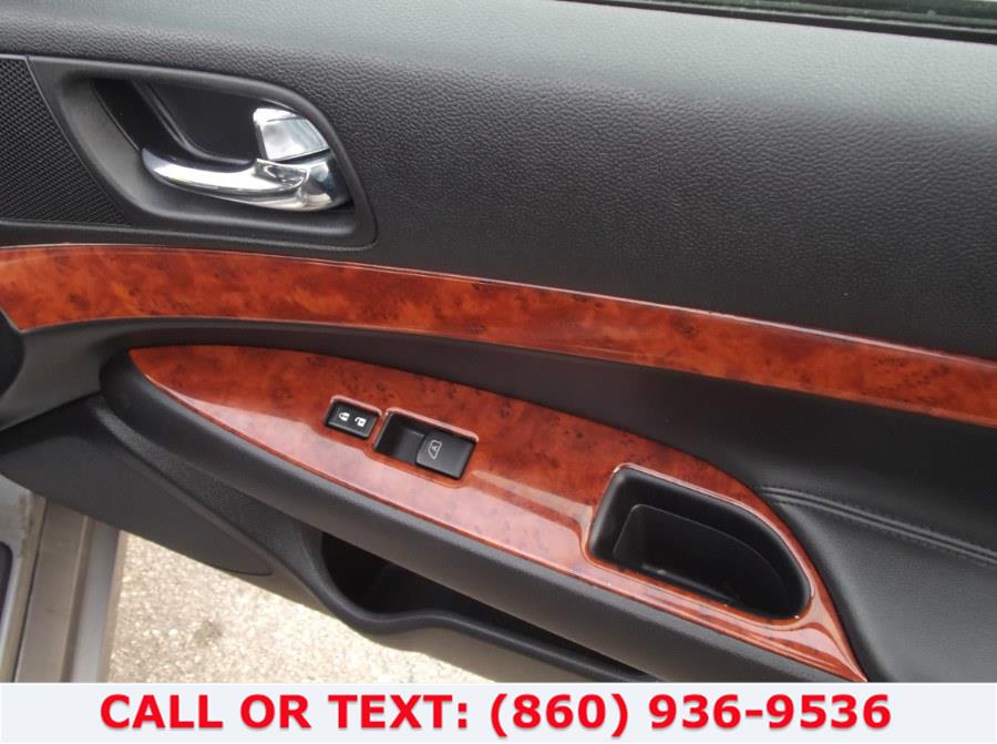 Used Infiniti G35 Sedan 4dr x AWD 2008 | Lee Motors Sales Inc. Hartford, Connecticut Used Infiniti G35 Sedan 4dr x AWD 2008 | Lee Motors Sales Inc. Hartford, Connecticut