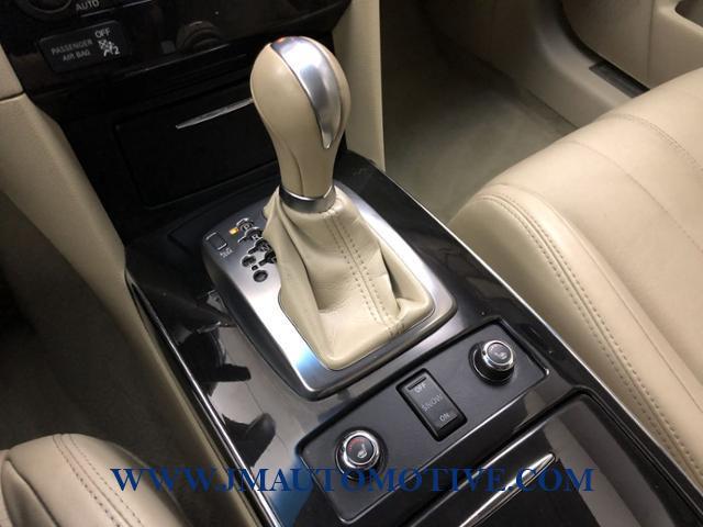 2014 Infiniti Qx70 AWD 4dr, available for sale in Naugatuck, Connecticut | J&M Automotive Sls&Svc LLC. Naugatuck, Connecticut 2014 Infiniti Qx70 AWD 4dr, available for sale in Naugatuck, Connecticut | J&M Automotive Sls&Svc LLC. Naugatuck, Connecticut