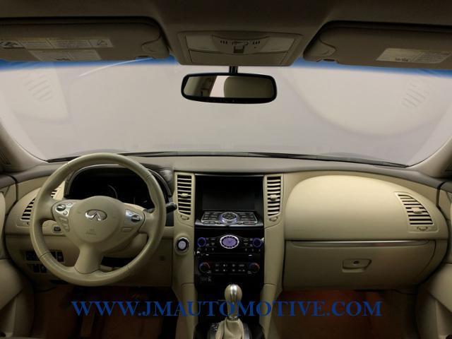 2014 Infiniti Qx70 AWD 4dr, available for sale in Naugatuck, Connecticut | J&M Automotive Sls&Svc LLC. Naugatuck, Connecticut 2014 Infiniti Qx70 AWD 4dr, available for sale in Naugatuck, Connecticut | J&M Automotive Sls&Svc LLC. Naugatuck, Connecticut
