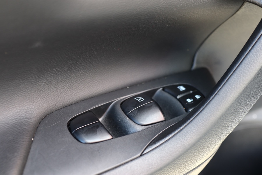 2016 Nissan Altima 4dr Sdn I4 2.5, available for sale in Jamaica, New York | Hillside Auto Mall Inc.. Jamaica, New York 2016 Nissan Altima 4dr Sdn I4 2.5, available for sale in Jamaica, New York | Hillside Auto Mall Inc.. Jamaica, New York