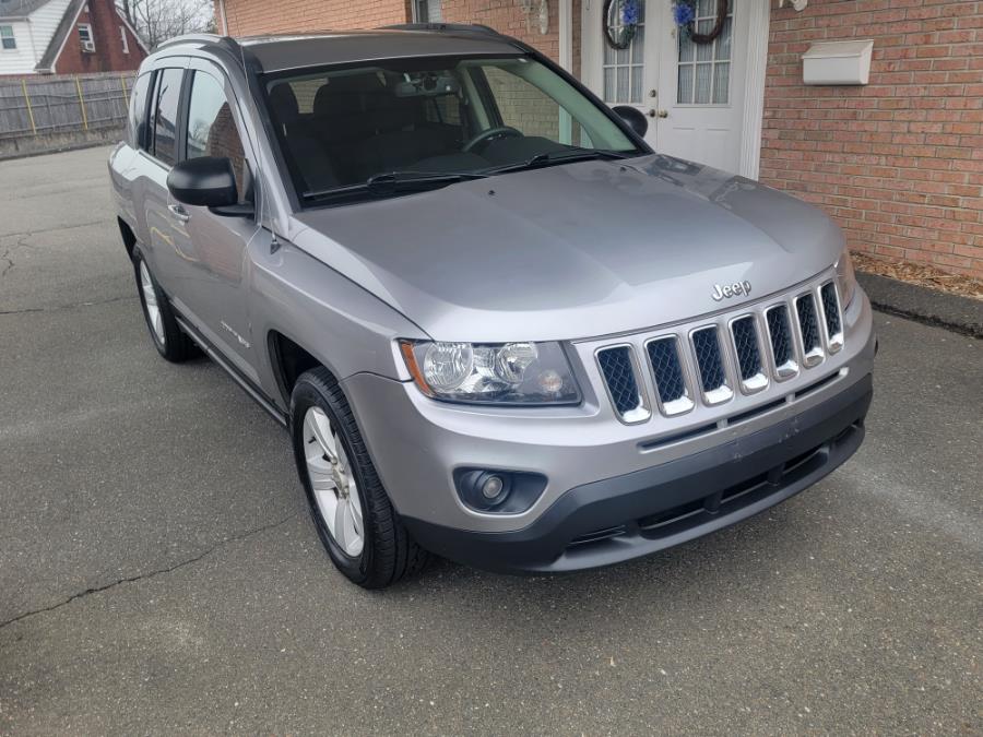 2016 Jeep Compass 4WD 4dr Sport, available for sale in New Britain, Connecticut | Supreme Automotive. New Britain, Connecticut