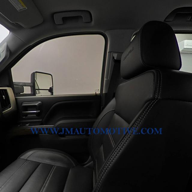 2018 GMC Sierra 1500 4WD Crew Cab 143.5 Denali, available for sale in Naugatuck, Connecticut | J&M Automotive Sls&Svc LLC. Naugatuck, Connecticut 2018 GMC Sierra 1500 4WD Crew Cab 143.5 Denali, available for sale in Naugatuck, Connecticut | J&M Automotive Sls&Svc LLC. Naugatuck, Connecticut