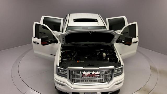 2018 GMC Sierra 1500 4WD Crew Cab 143.5 Denali, available for sale in Naugatuck, Connecticut | J&M Automotive Sls&Svc LLC. Naugatuck, Connecticut 2018 GMC Sierra 1500 4WD Crew Cab 143.5 Denali, available for sale in Naugatuck, Connecticut | J&M Automotive Sls&Svc LLC. Naugatuck, Connecticut