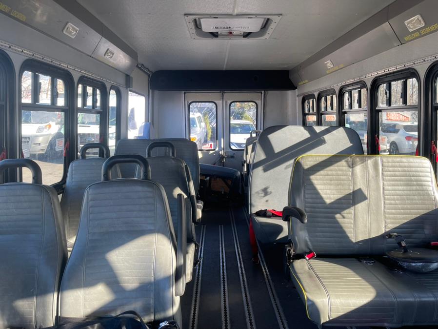 Used Ford Econoline Commercial Cutaway E-450 Super Duty 158" DRW 2010 | Sunrise Auto Sales. Rosedale, New York Used Ford Econoline Commercial Cutaway E-450 Super Duty 158" DRW 2010 | Sunrise Auto Sales. Rosedale, New York