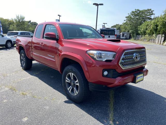 Used Toyota Tacoma TRD Sport 2016 | Baron Supercenter. Patchogue, New York Used Toyota Tacoma TRD Sport 2016 | Baron Supercenter. Patchogue, New York