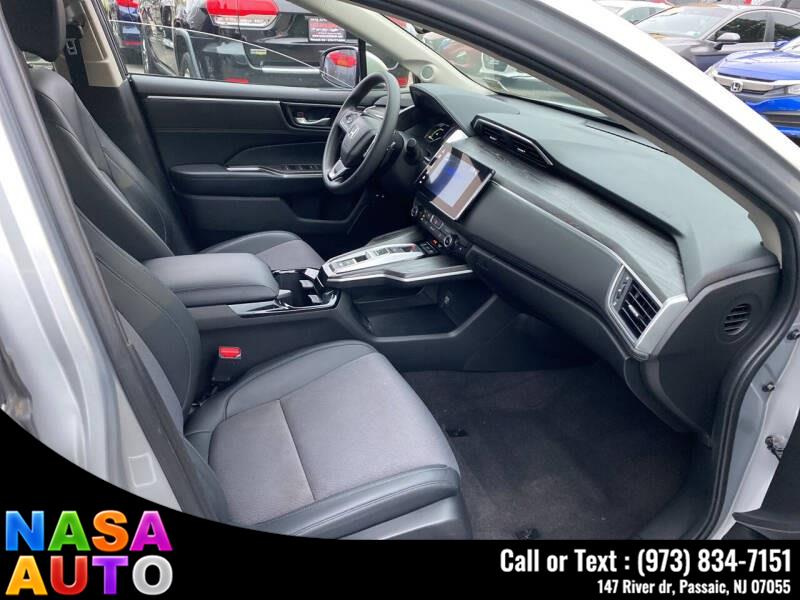2018 Honda Clarity Plug-In Hybrid Sedan, available for sale in Passaic, New Jersey | Nasa Auto. Passaic, New Jersey 2018 Honda Clarity Plug-In Hybrid Sedan, available for sale in Passaic, New Jersey | Nasa Auto. Passaic, New Jersey