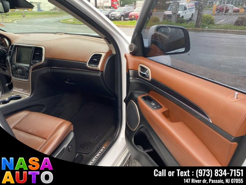 2015 Jeep Grand Cherokee 4WD 4dr Summit, available for sale in Passaic, New Jersey | Nasa Auto. Passaic, New Jersey 2015 Jeep Grand Cherokee 4WD 4dr Summit, available for sale in Passaic, New Jersey | Nasa Auto. Passaic, New Jersey