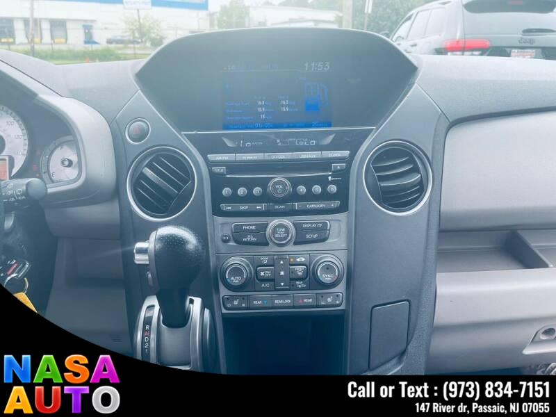 2013 Honda Pilot 4WD 4dr EX-L, available for sale in Passaic, New Jersey | Nasa Auto. Passaic, New Jersey 2013 Honda Pilot 4WD 4dr EX-L, available for sale in Passaic, New Jersey | Nasa Auto. Passaic, New Jersey