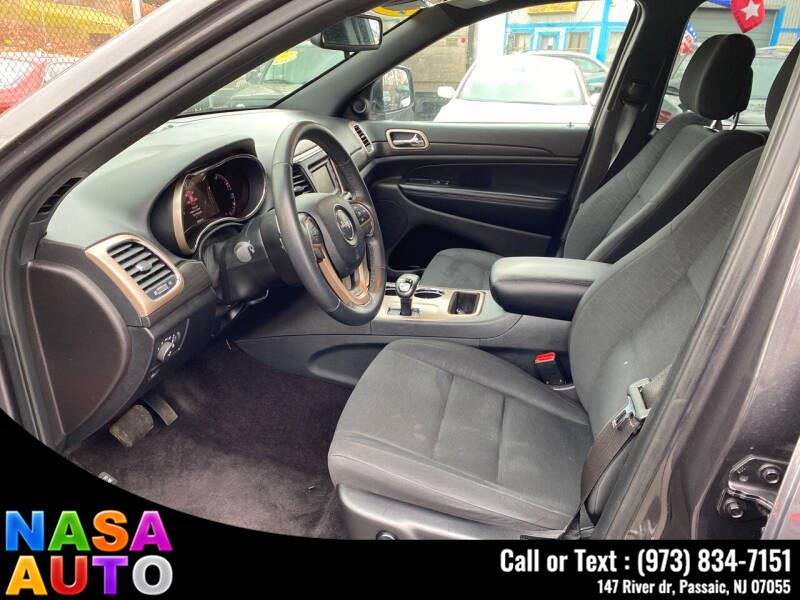 2015 Jeep Grand Cherokee 4WD 4dr Laredo, available for sale in Passaic, New Jersey | Nasa Auto. Passaic, New Jersey 2015 Jeep Grand Cherokee 4WD 4dr Laredo, available for sale in Passaic, New Jersey | Nasa Auto. Passaic, New Jersey