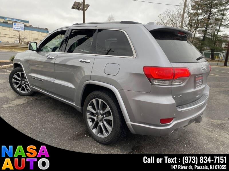 2017 Jeep Grand Cherokee Overland 4x4, available for sale in Passaic, New Jersey | Nasa Auto. Passaic, New Jersey 2017 Jeep Grand Cherokee Overland 4x4, available for sale in Passaic, New Jersey | Nasa Auto. Passaic, New Jersey