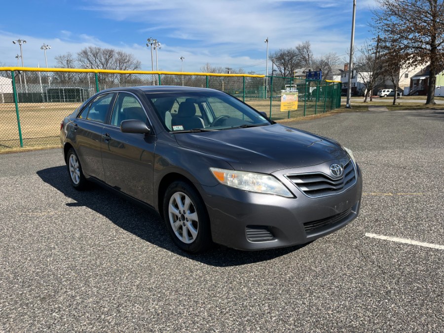 Used Toyota Camry 4dr Sdn I4 Auto LE (Natl) 2011 | Cars With Deals. Lyndhurst, New Jersey