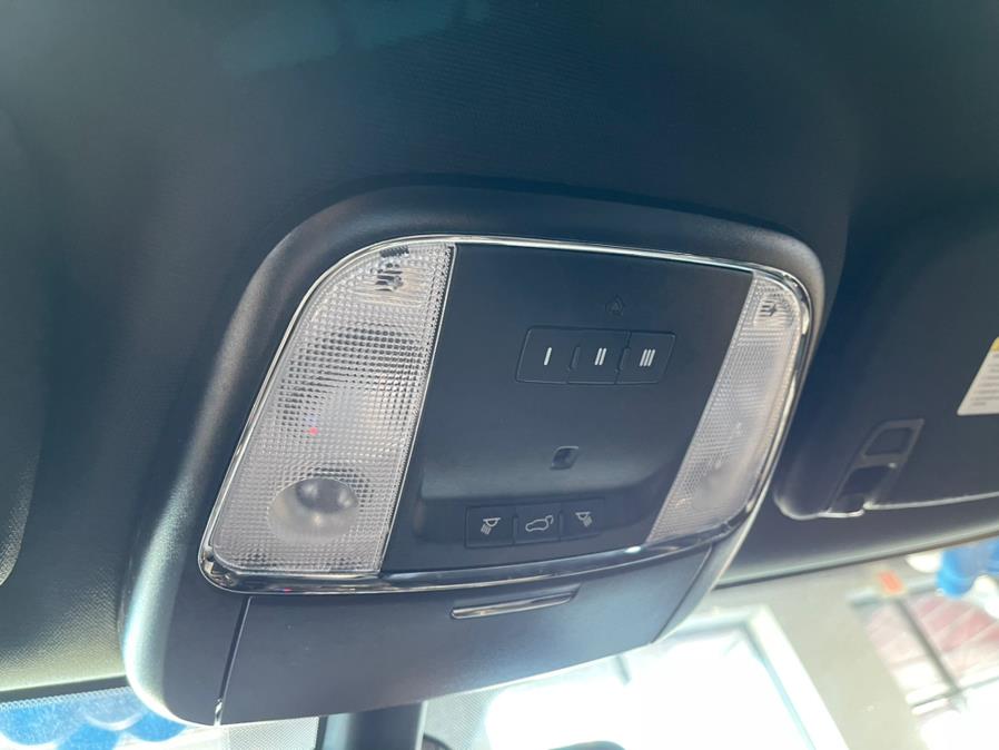 2019 Dodge Durango R/T AWD, available for sale in Inwood, New York | 5 Towns Drive. Inwood, New York 2019 Dodge Durango R/T AWD, available for sale in Inwood, New York | 5 Towns Drive. Inwood, New York