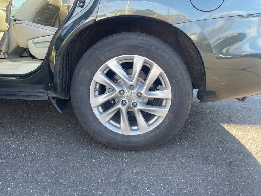 2013 Infiniti JX35 LOW MILES!, available for sale in Elmont, New York | Sunrise of Elmont. Elmont, New York 2013 Infiniti JX35 LOW MILES!, available for sale in Elmont, New York | Sunrise of Elmont. Elmont, New York