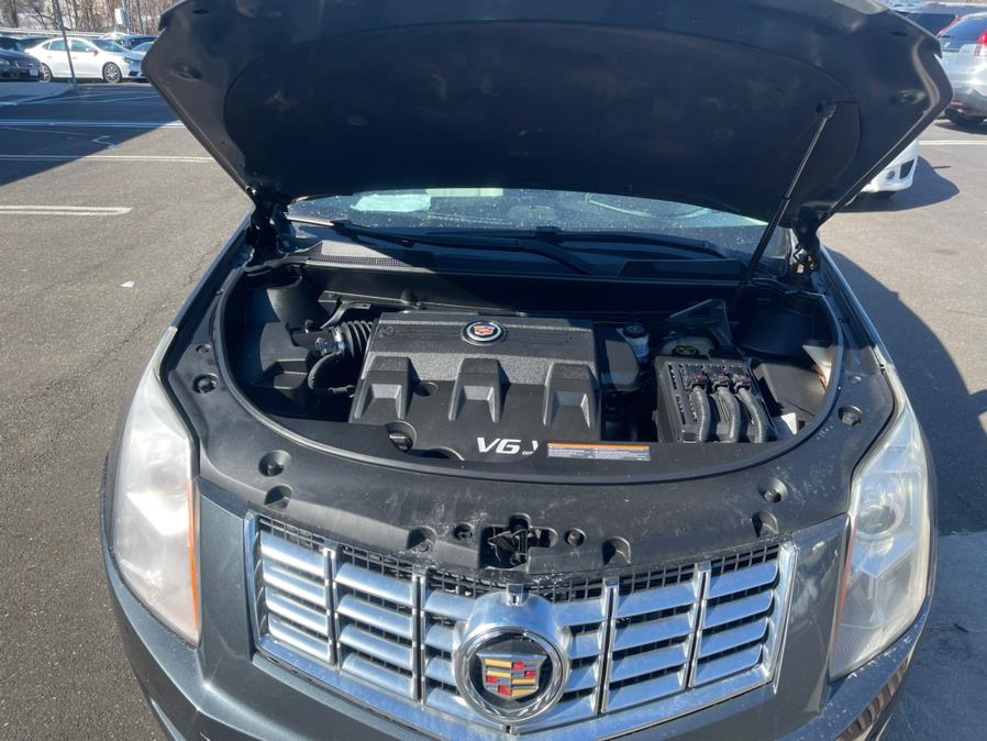 2013 Cadillac SRX FWD 4dr Luxury Collection, available for sale in Elmont, New York | Sunrise of Elmont. Elmont, New York 2013 Cadillac SRX FWD 4dr Luxury Collection, available for sale in Elmont, New York | Sunrise of Elmont. Elmont, New York