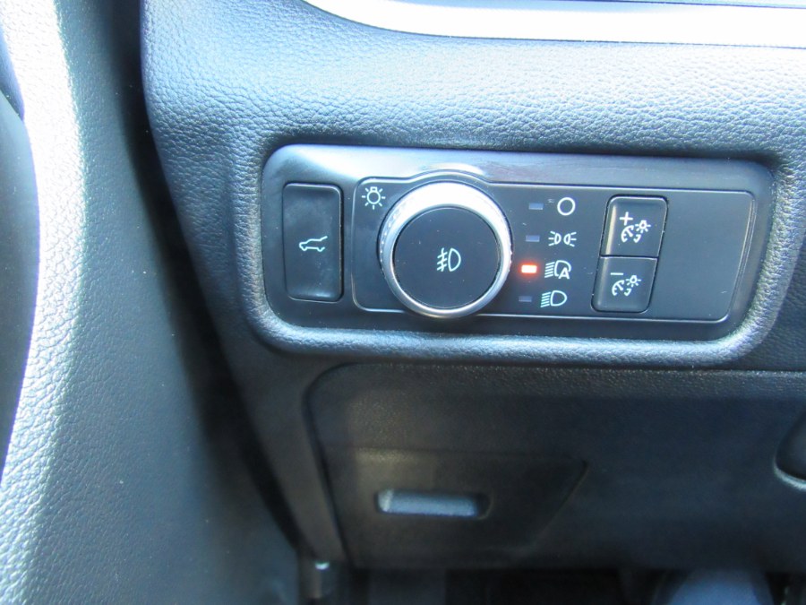 2020 Ford Explorer XLT 4WD, available for sale in Irvington, New Jersey | NJ Used Cars Center. Irvington, New Jersey 2020 Ford Explorer XLT 4WD, available for sale in Irvington, New Jersey | NJ Used Cars Center. Irvington, New Jersey